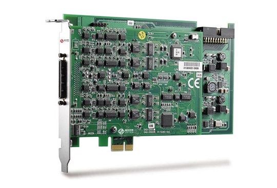 PCIe-62501/62502 - 4/8-канальный 12-битный модуль DAQ с аналоговым выходом, 1 Мвыб/с