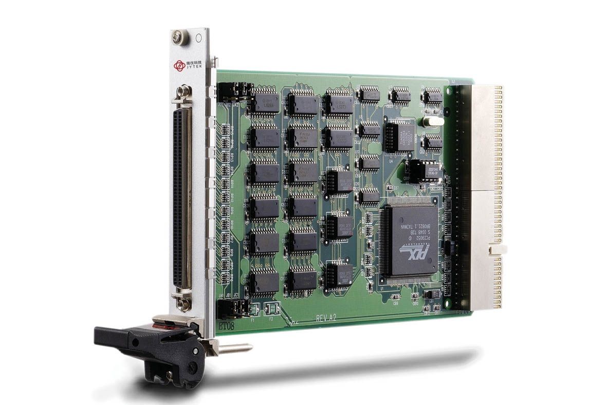 PXI-67248 - 48-канальный модуль DIO и таймеров/счетчиков