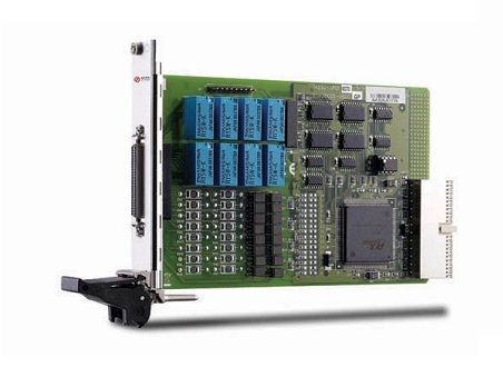 PXI-67252 8-канальный релейный выход и 16-канальный изолированный модуль цифрового ввода